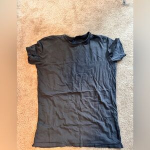Men’s Kuhl tshirt size medium